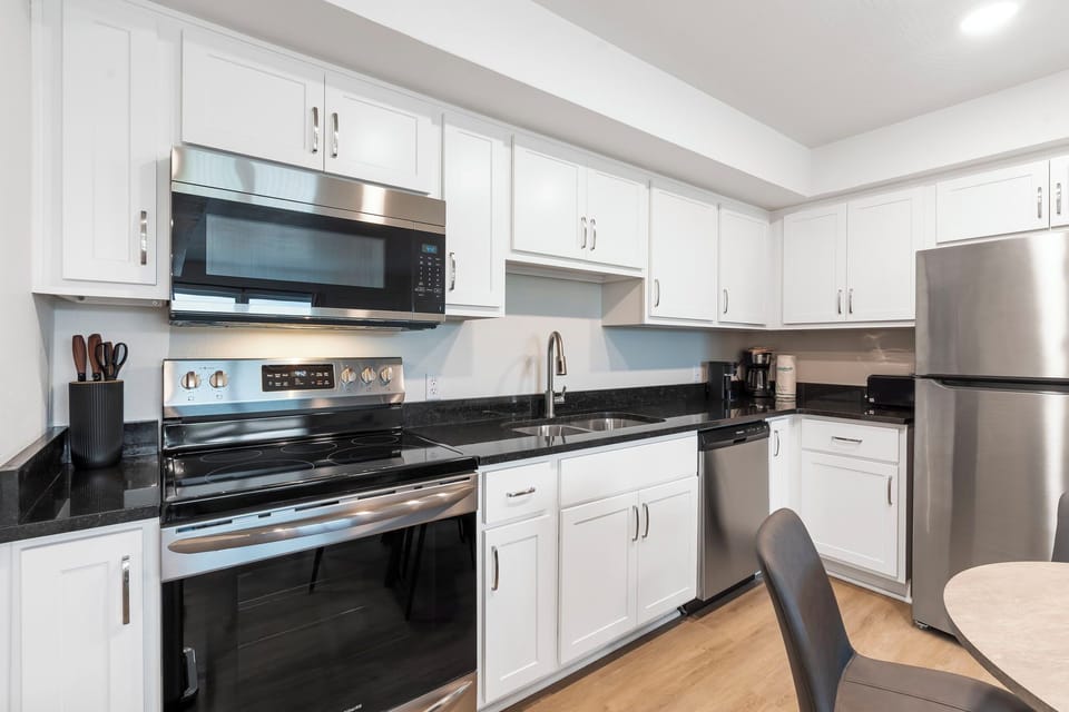 Plenty of Kitchen Storage Space