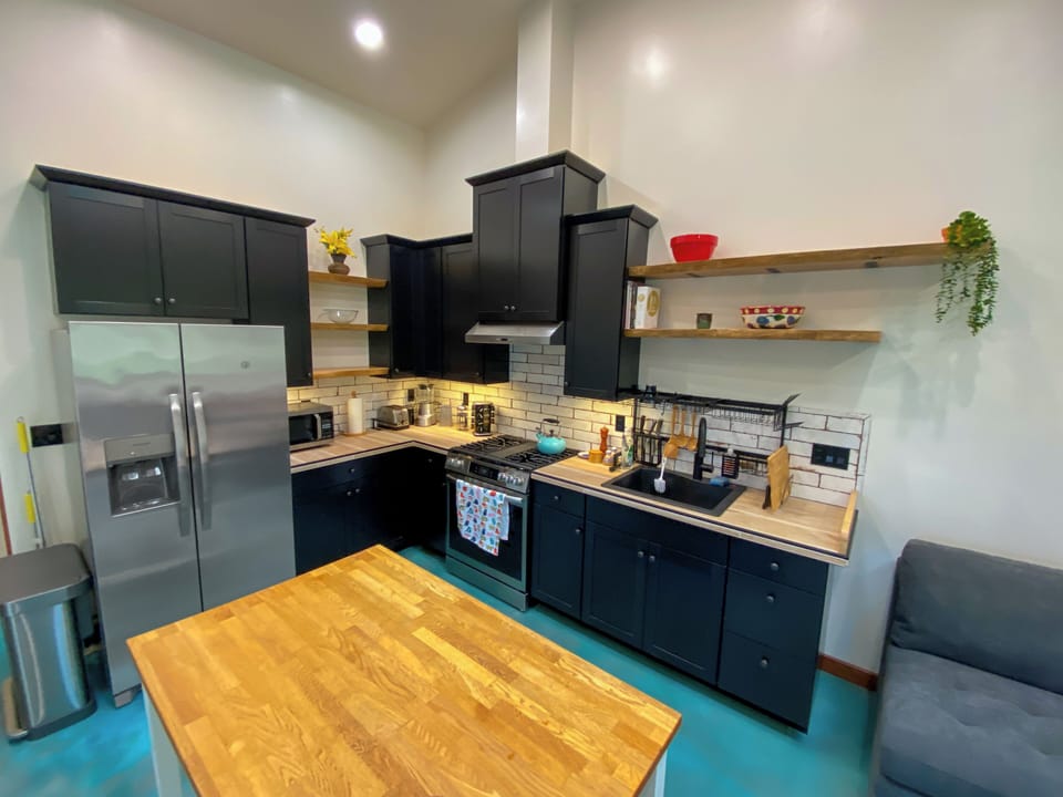 Well laid out, spacious kitchen with EVERYTHING that you would need.
