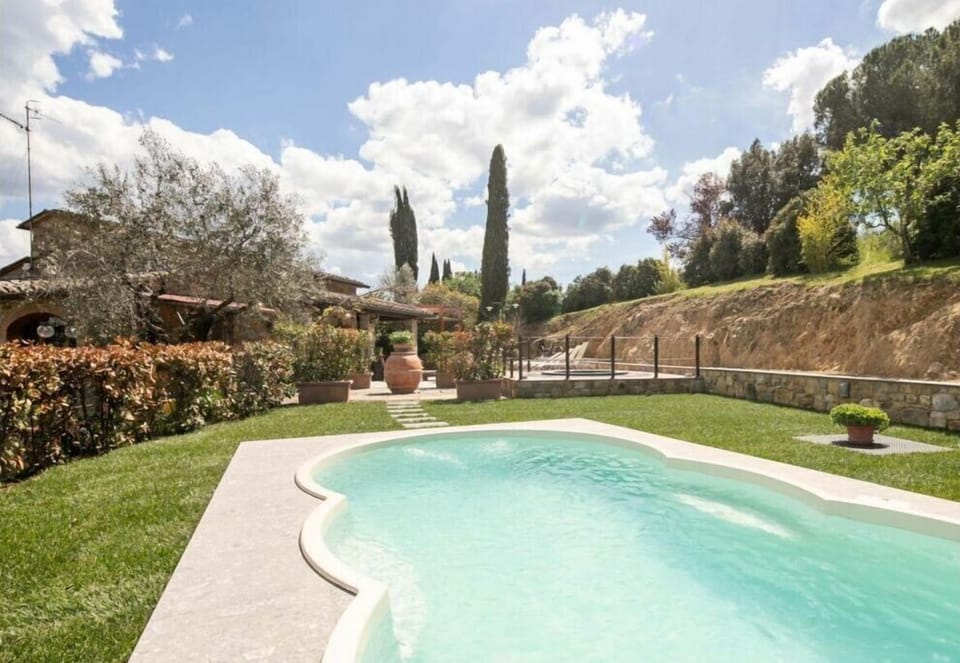 Holiday Home Swimming Pool