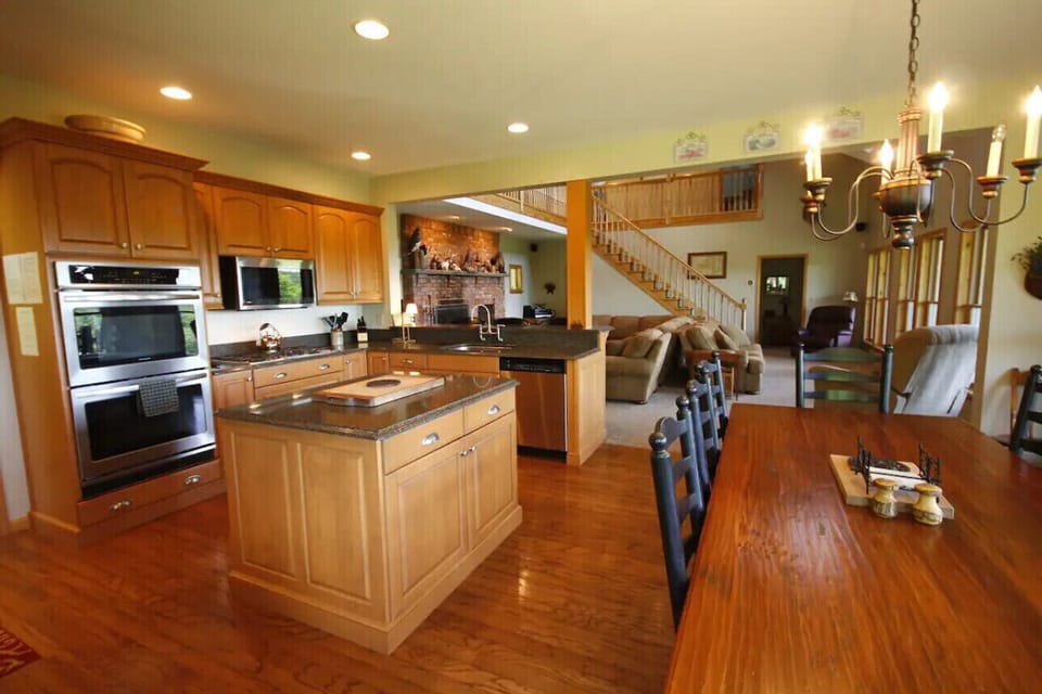 Kitchen/dining area