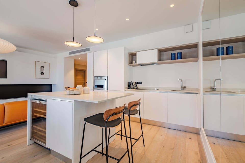 Kitchen island