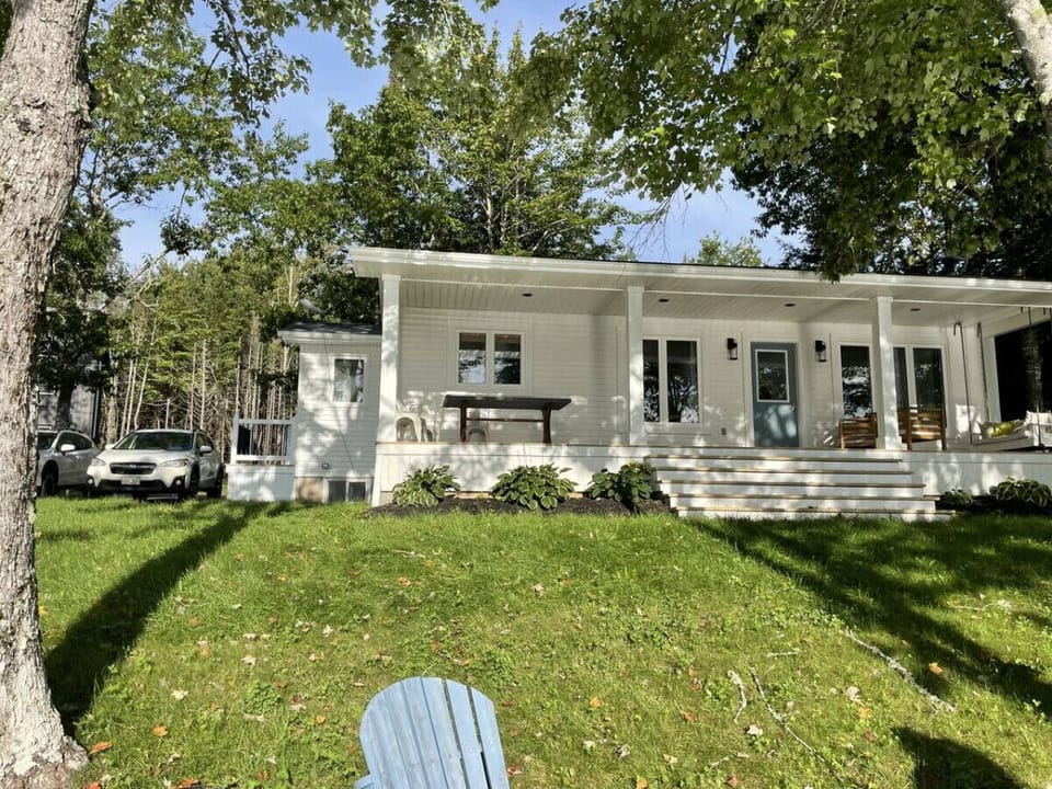 Front deck