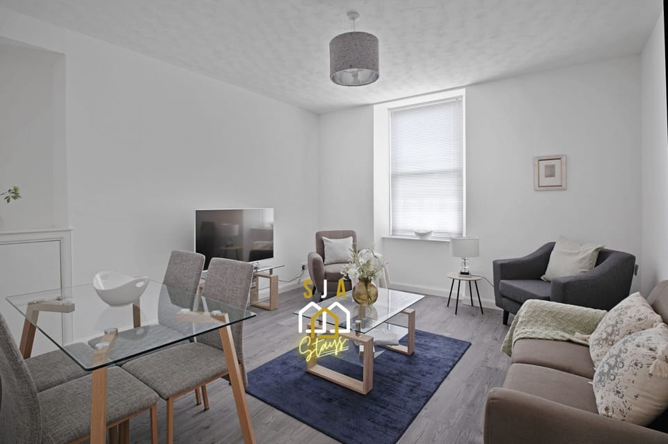 Living Room / Lounge