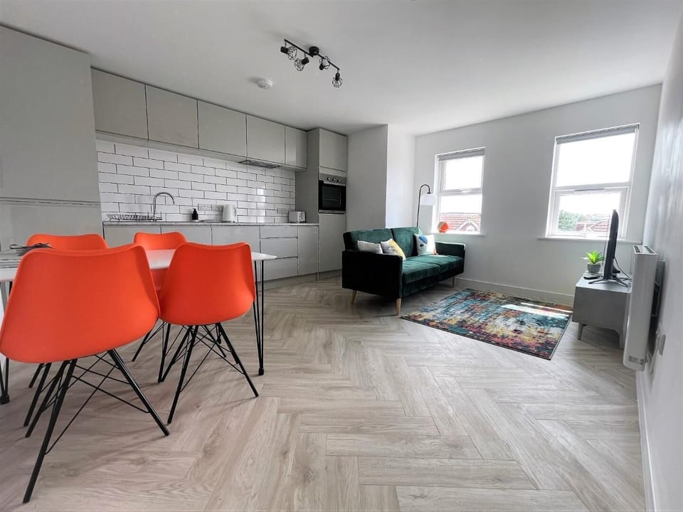 Kitchen/Lounge/Dining Area
