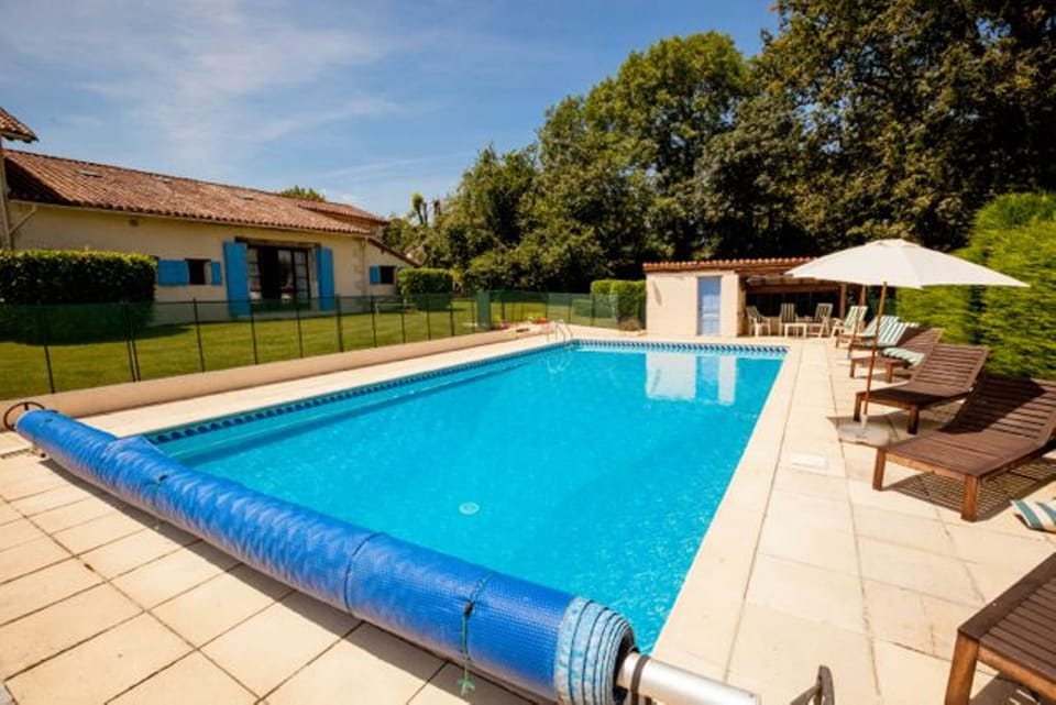 Gîte Les Roses - Piscine