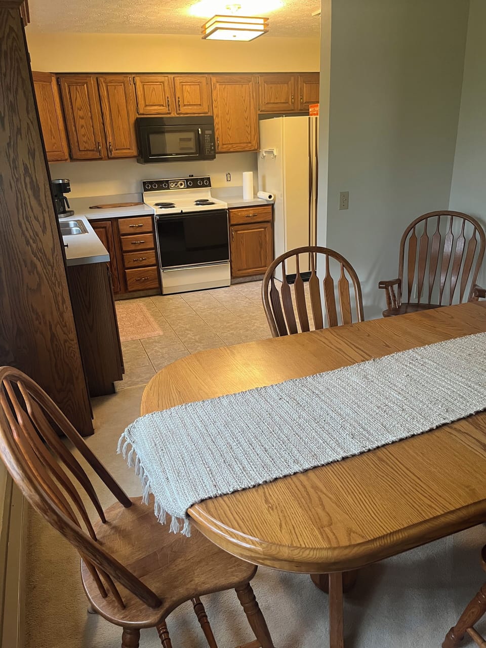 Dining room & kitchen