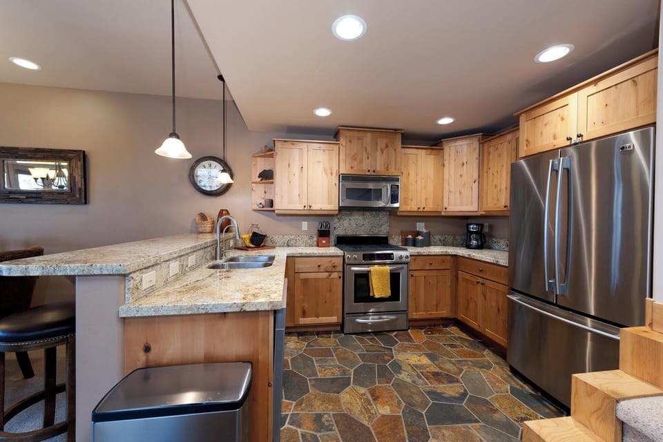 Fully Stocked Kitchen