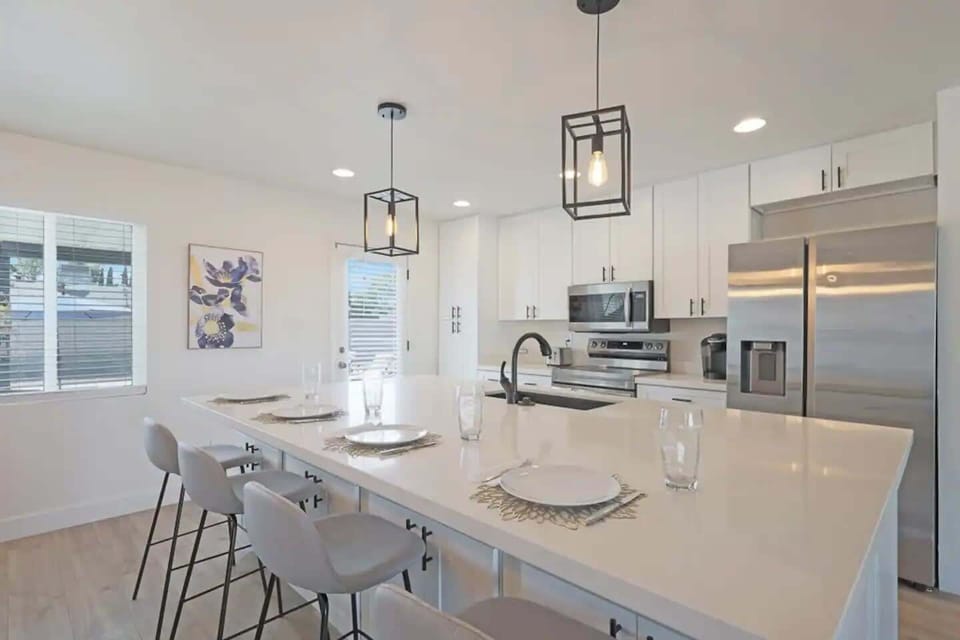 If you love a big kitchen island you are going to love this island! Big enough for 10+ people to gather around, the kitchen island provides a great hangout spot for food lovers.