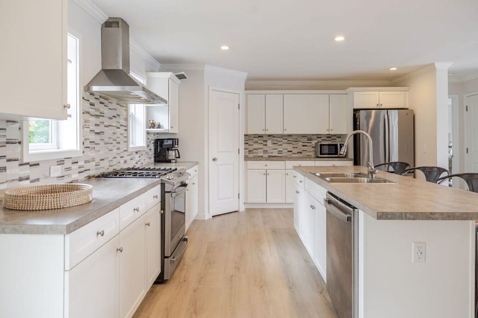 Main floor kitchen