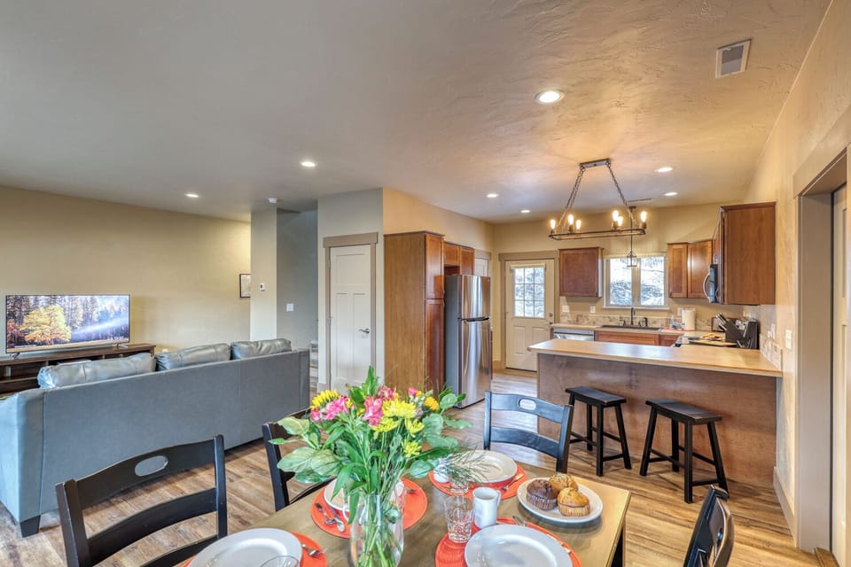 Main floor living.