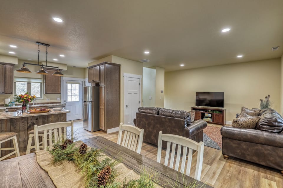 We hope you enjoy the open concept of your Black Hills Condominium.