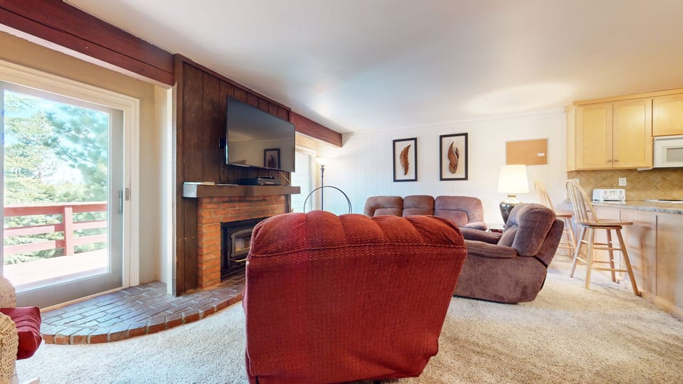 Indoors, Furniture, Living Room, Home Decor, Painting