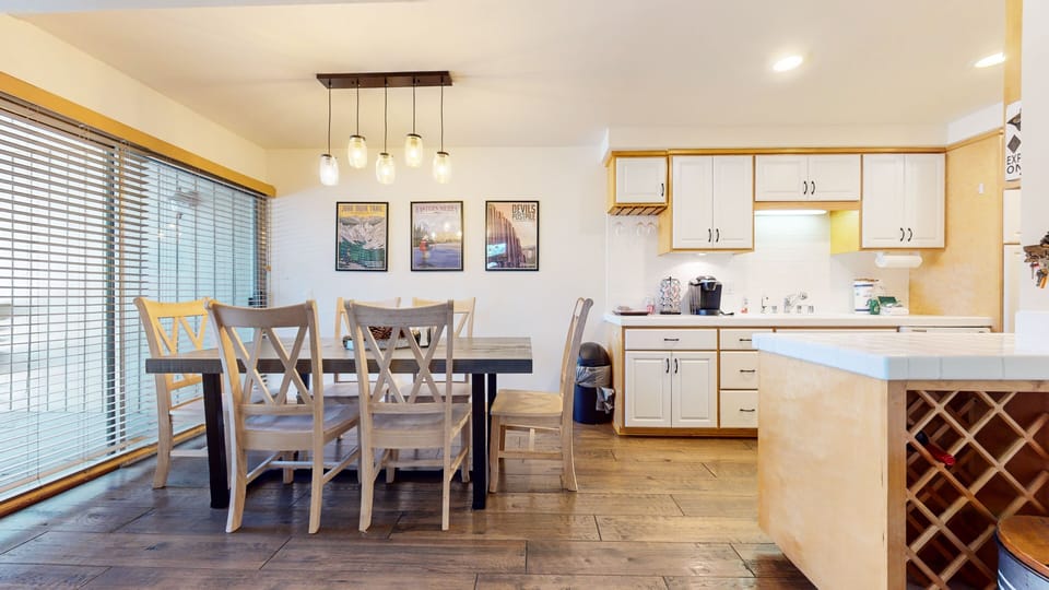 Dining Room, Dining Table, Furniture, Indoors, Table