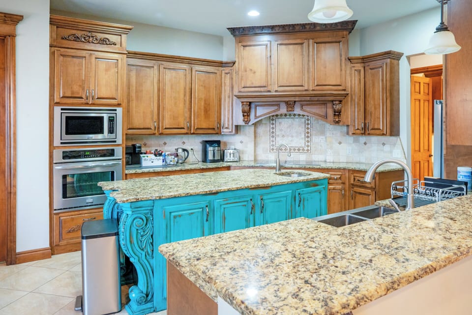 A beautiful kitchen that makes cooking a delight.
