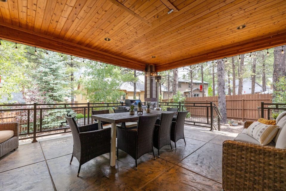 The covered terrace is the perfect place to relax and breath in the mountain air, with plenty of seating for everyone.
