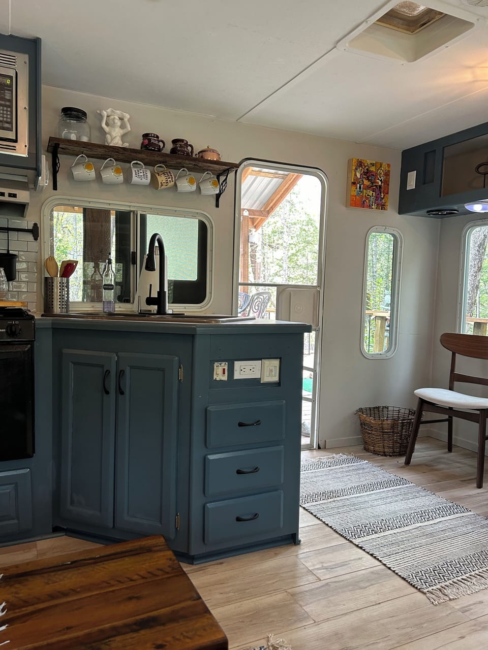 Fully equipped kitchen for easy meals