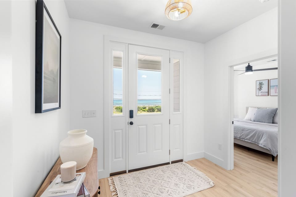 Main Entrance (2nd Floor)