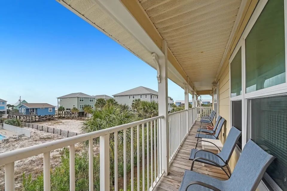 Private balcony with views of the Gulf 