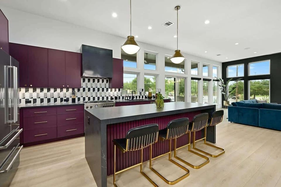 Designer Kitchen with high end Italian appliances!
