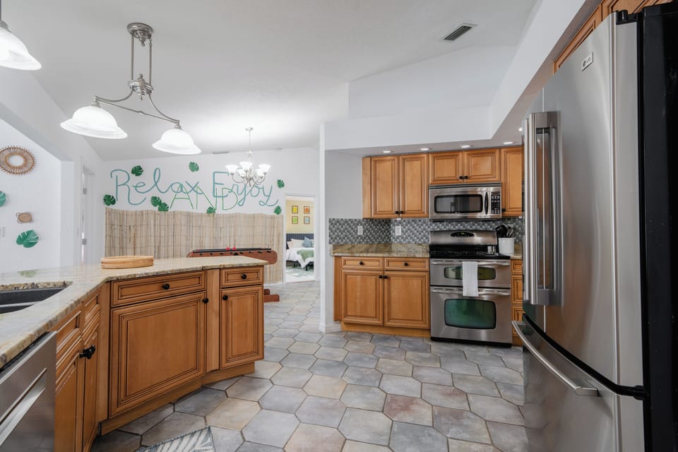 Spacious and fully equipped kitchen