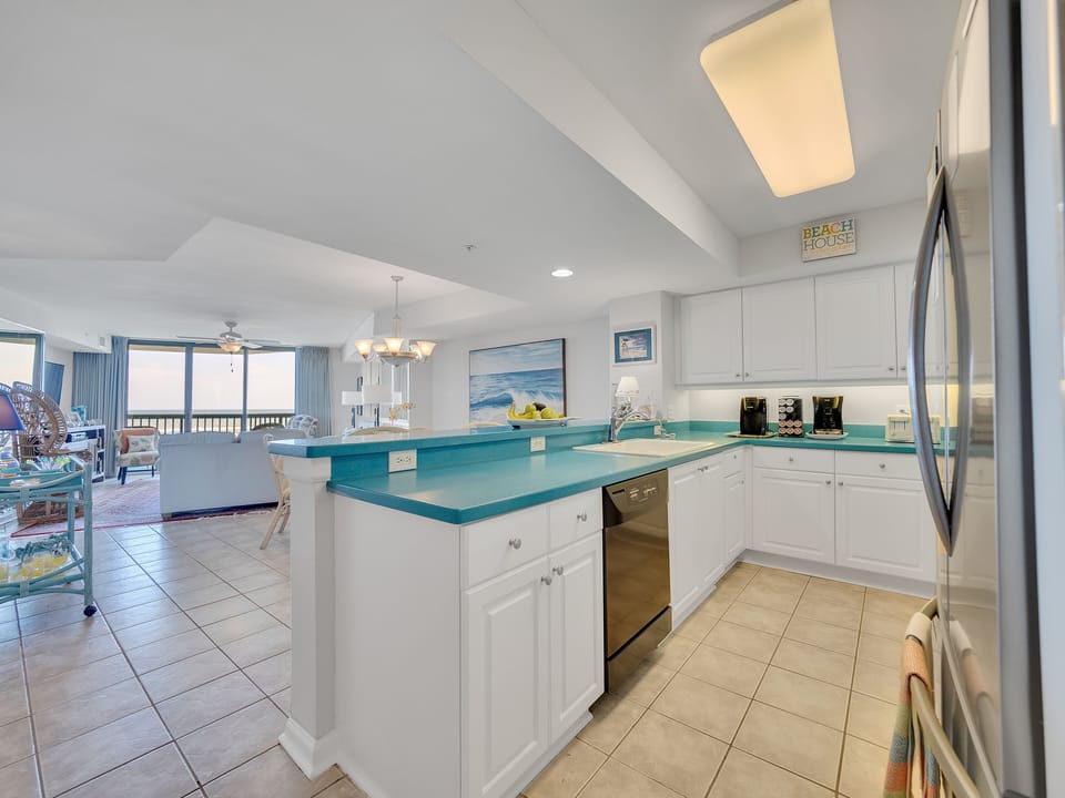 Floor, Flooring, Indoors, Kitchen, Chair