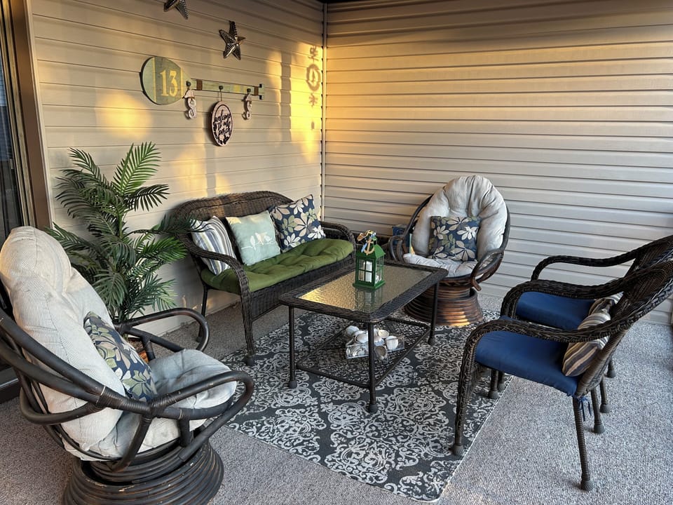 Porch

