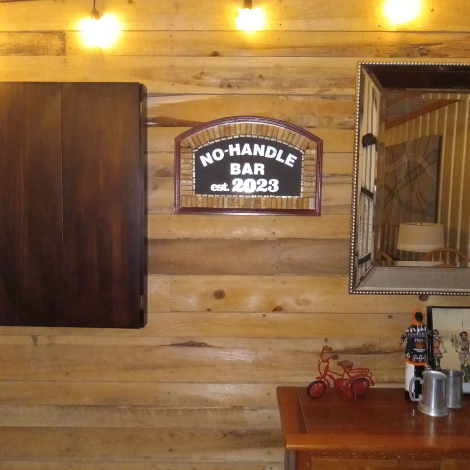 Welcome to "The No Handle Bar"