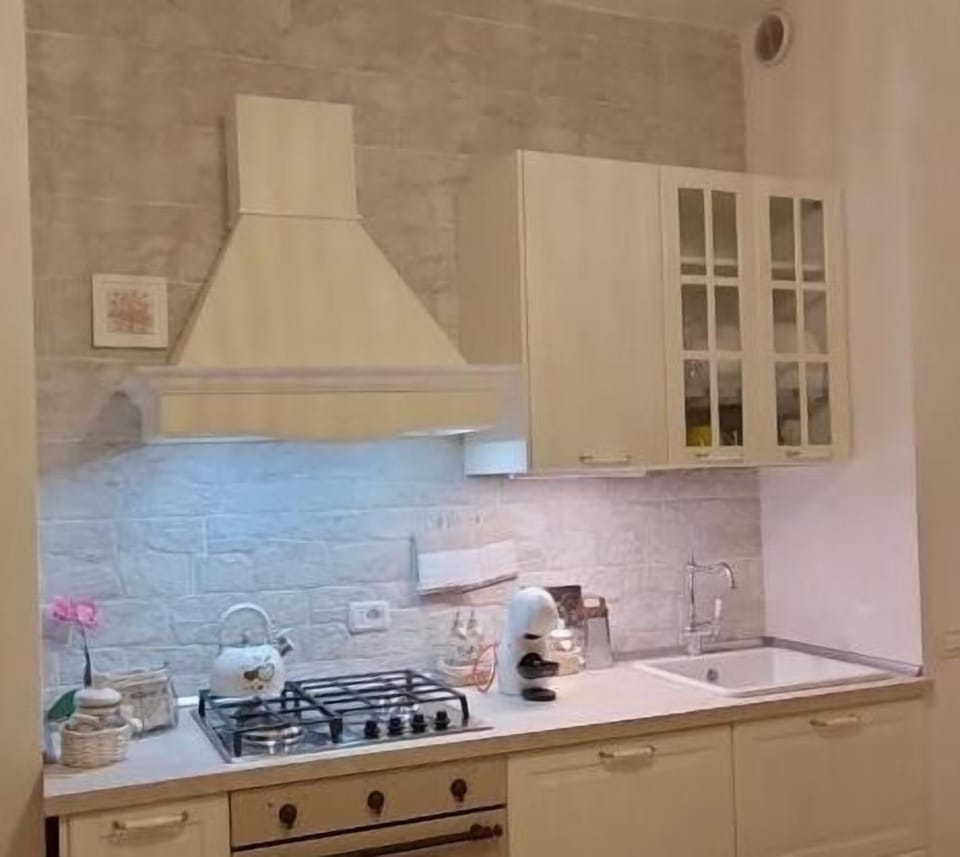 Renovated kitchen with hob, dishwasher and all mod cons! Including an amazing coffee machine for authentic lavazza coffee!