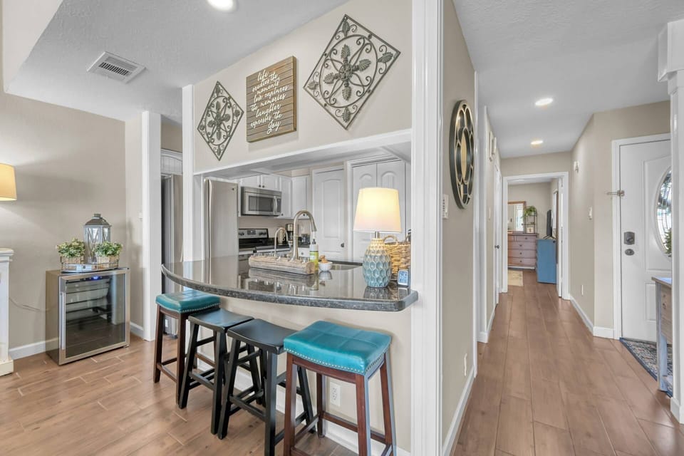 Breakfast bar