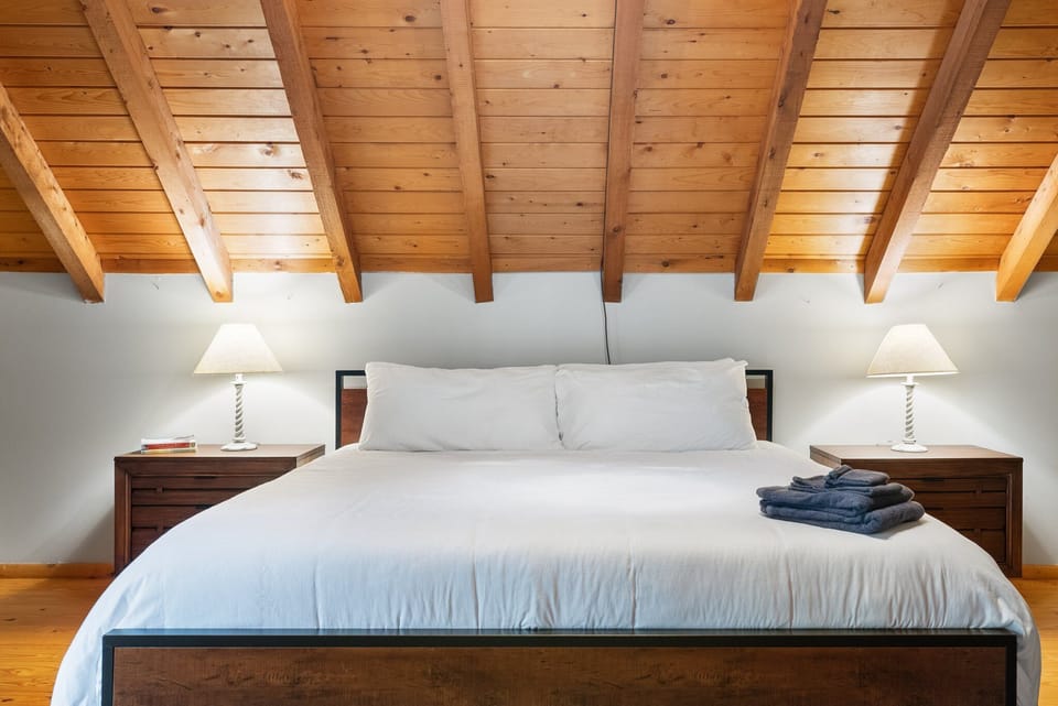 Bedroom 1: king bed, 2nd floor