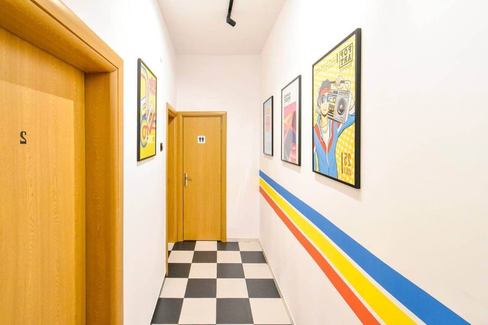 3 Rooms Together · Budget Central Stay