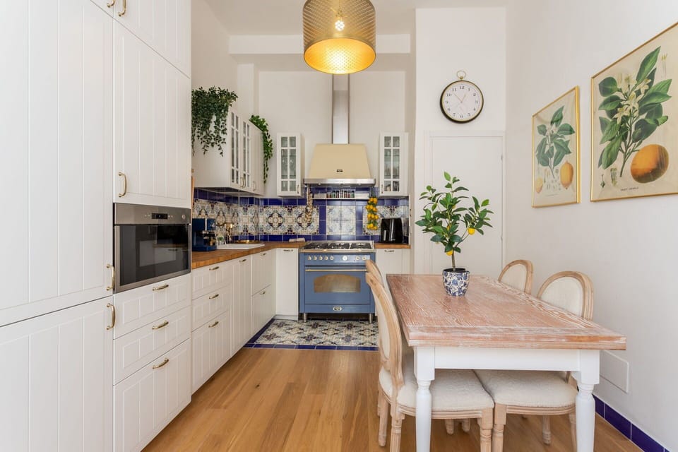 Dining Room, Kitchen