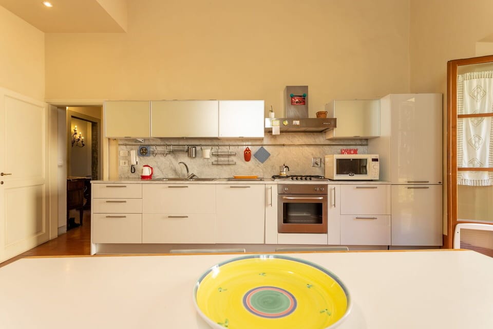 Dining Room, Kitchen