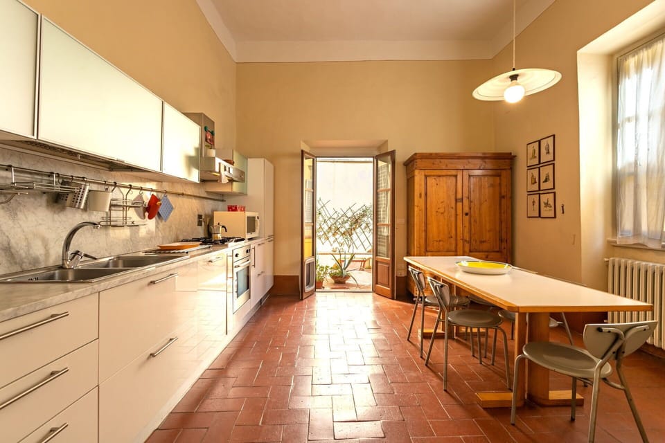Dining Room, Kitchen