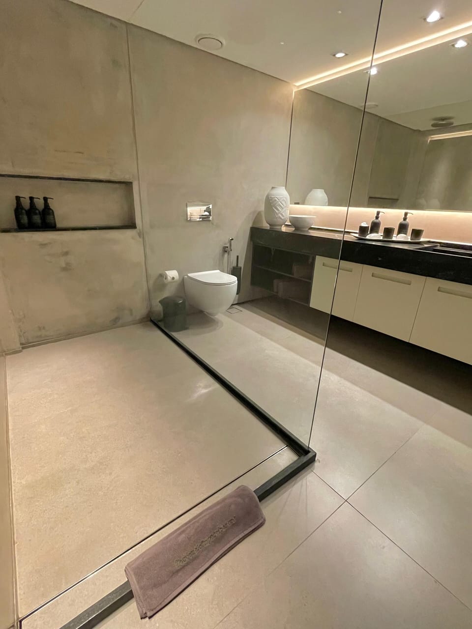 Huge walk in shower and architect design bathroom