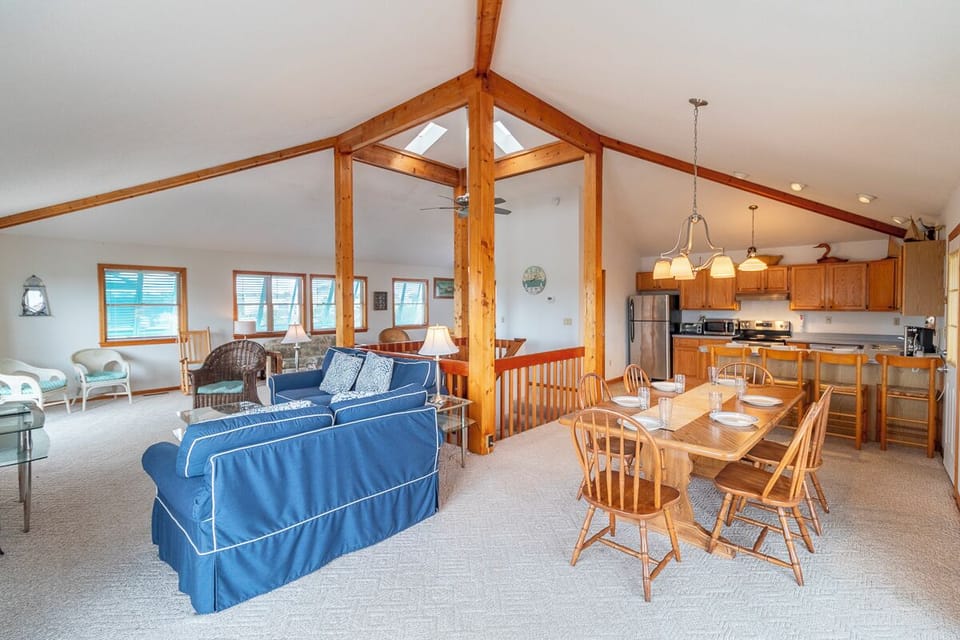 Top Level Living Area