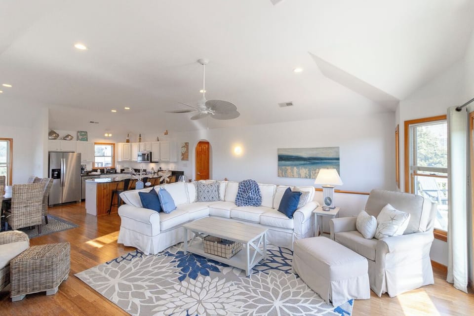 Top Level Living Area