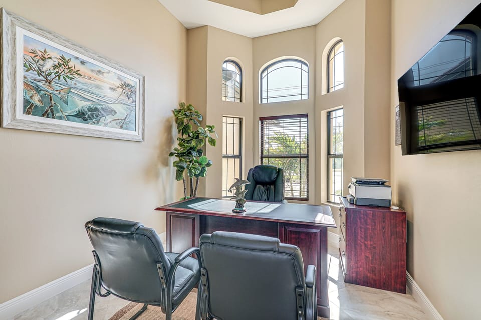 Office | Free WiFi | Smart TV