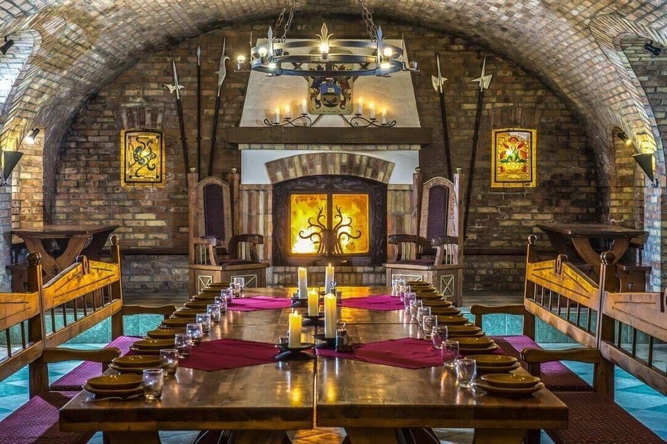Banquet hall