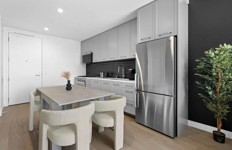 Kitchen and dining area