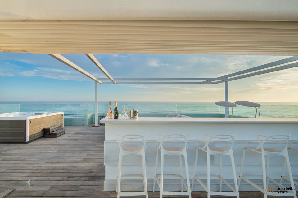 Rooftop bar and jacuzzi.