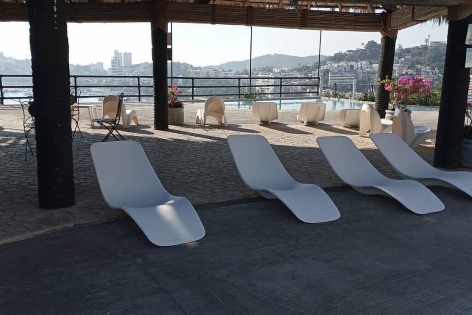 b1f51c5a-08a4-4257-8c3b-b2e92233d674