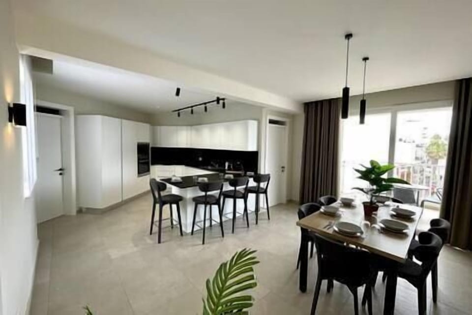 E947f9f2 4e66 4883 81ca 02a0d9d324ce