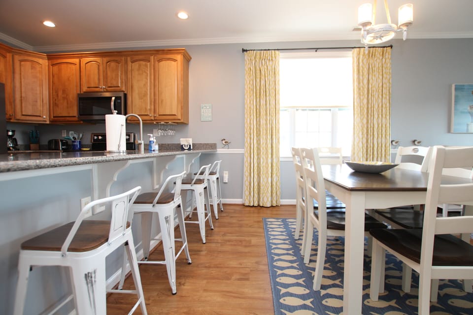 Dining Area Seating