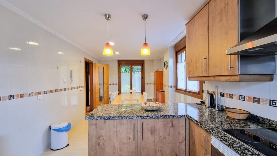 Kitchen or kitchenette,Floor plan,Garden view