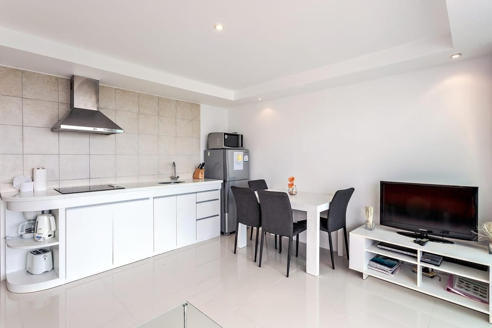 Bright sea view apartment Kata Ocean View J11 (12067)