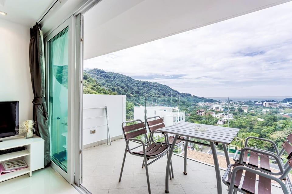 Bright sea view apartment Kata Ocean View J11 (12057)