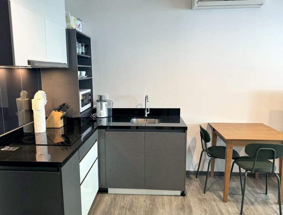 D9 Garden view Patong apartment, private Wi-Fi (12139)
