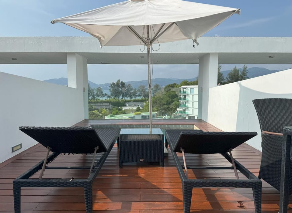 Unique sea view studio with private terrace & pool (12167)