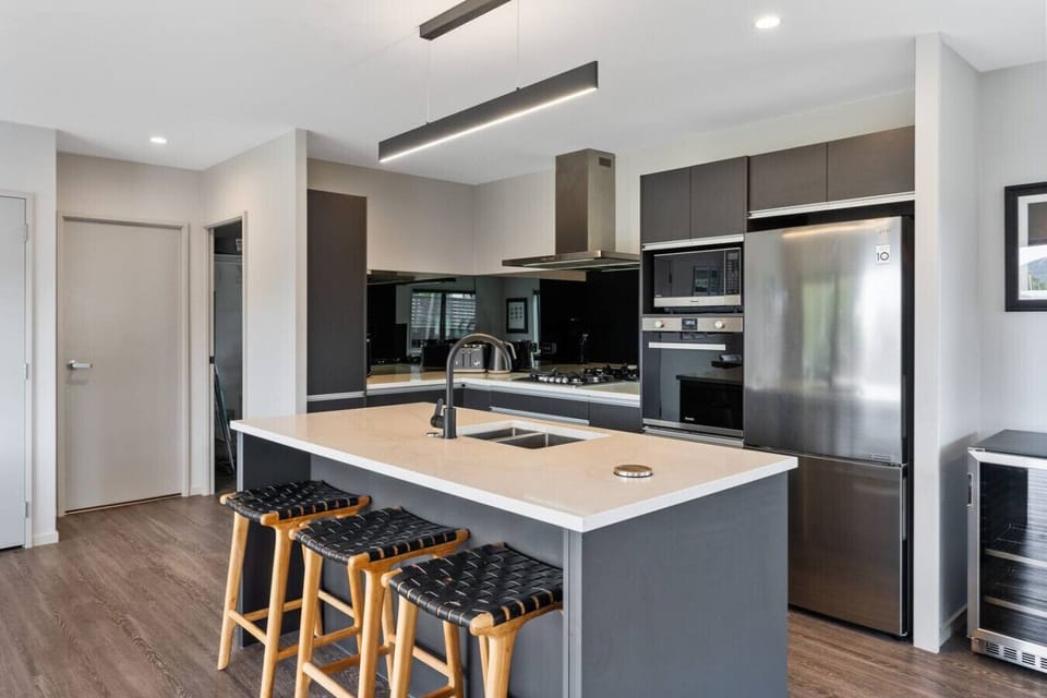Open plan kitchen, lounge, diner